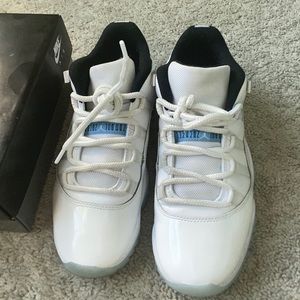 Air Jordan 11 Retro Low ‘Legend Blue’